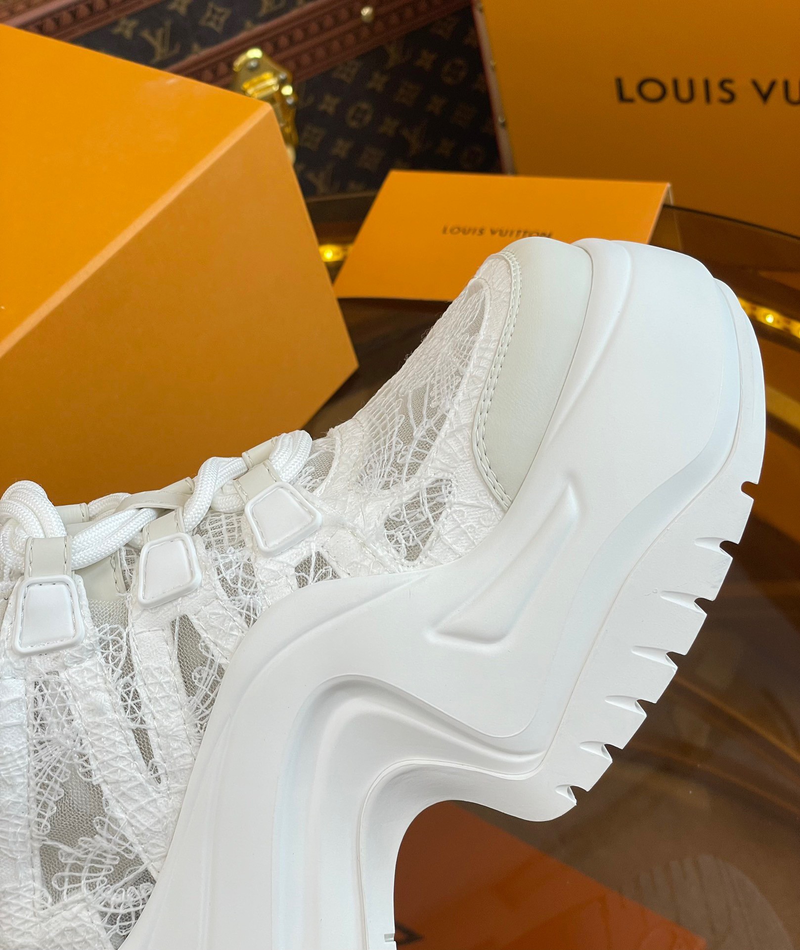 Louis Vuitton LV Archlight 2.0 Platform Sneaker White. Size 38.0