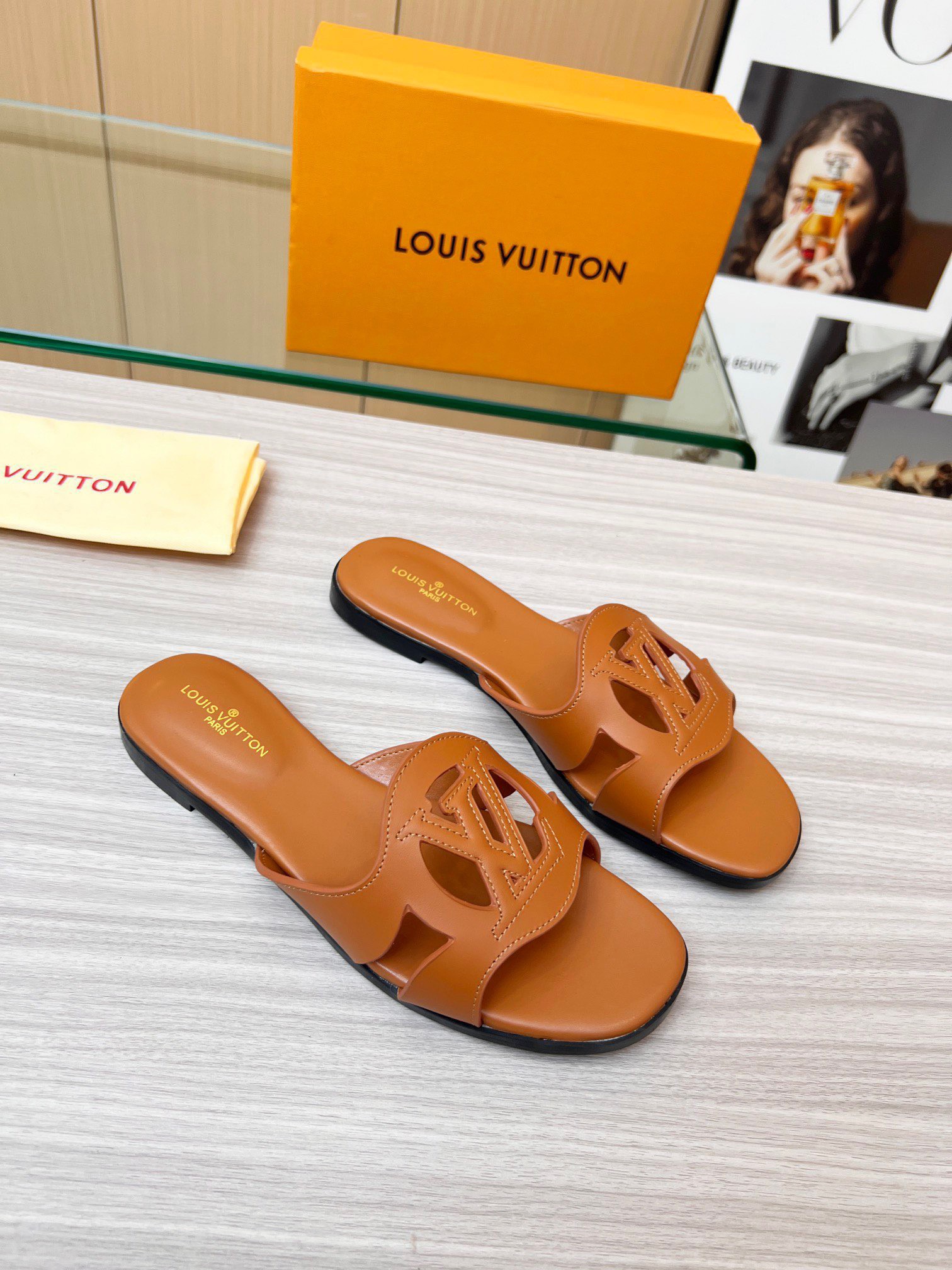Replica Louis Vuitton LV Isola Flat Slides In Brown Calfskin