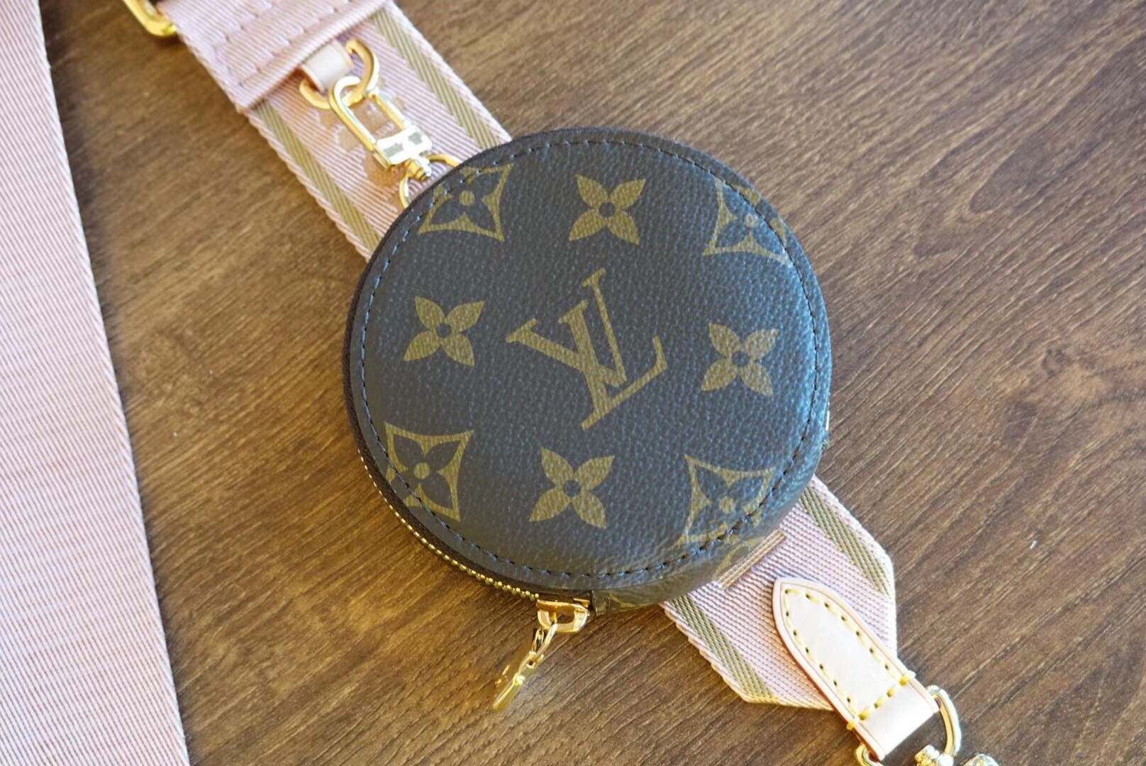 M57285 Louis Vuitton Monogram Tapestry Keepall Bandouliere 50