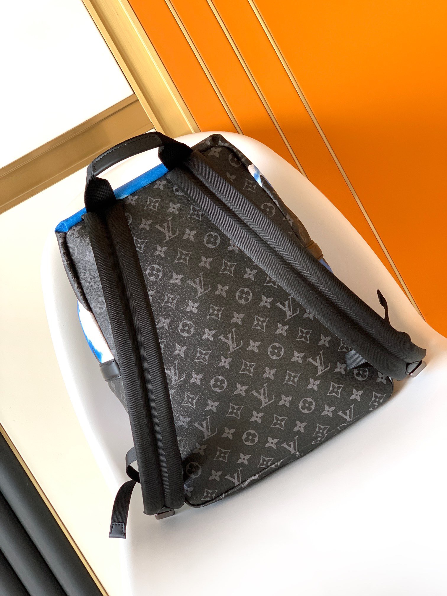 Shop Louis Vuitton Discovery Monogram Street Style Plain Leather Logo  Backpacks (M21429) by LeO.