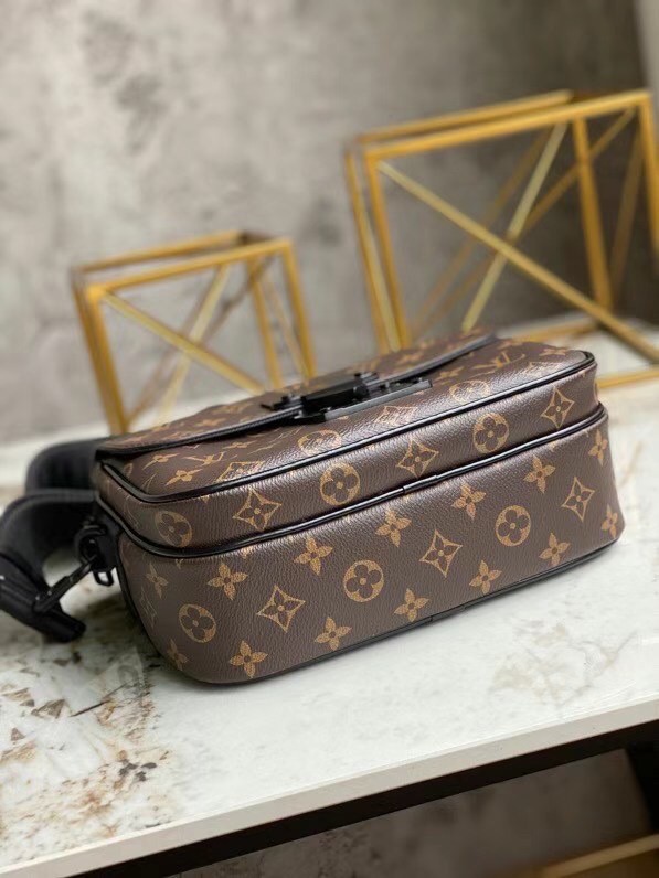 Louis Vuitton Handbag M45807 SLING S LOCK MESSENGER IN MONOGRAM CANVAS  Brown Cloth ref.862007 - Joli Closet