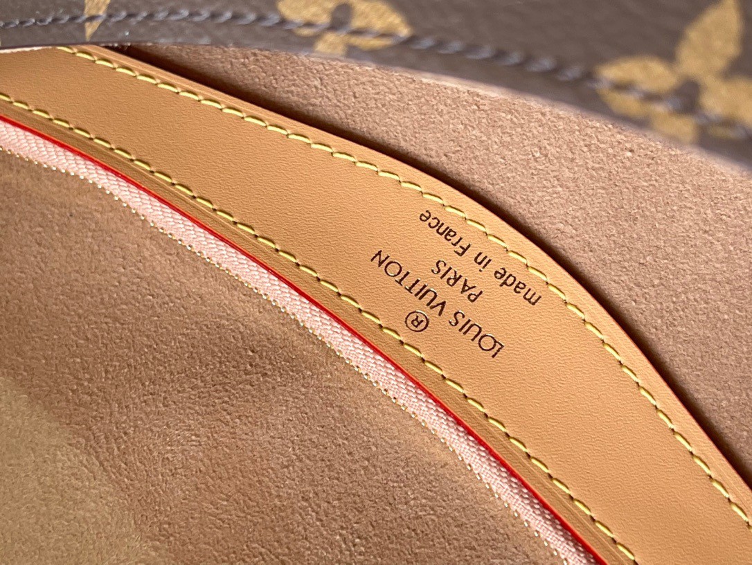 Louis Vuitton M45985 LV Diane satchel bag in Monogram canvas Replica sale  online ,buy fake bag