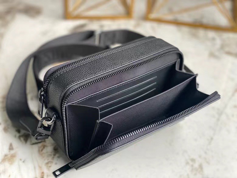 Replica Louis Vuitton Alpha Wearable Wallet In LV Aerogram Leather 