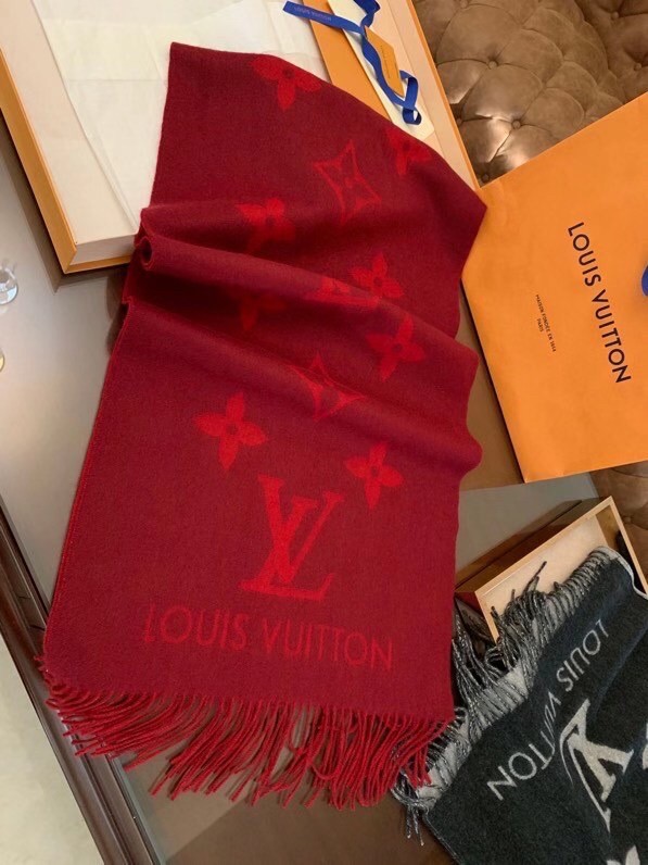 Louis Vuitton Reykjavik Scarf Cherry – STYLISHTOP