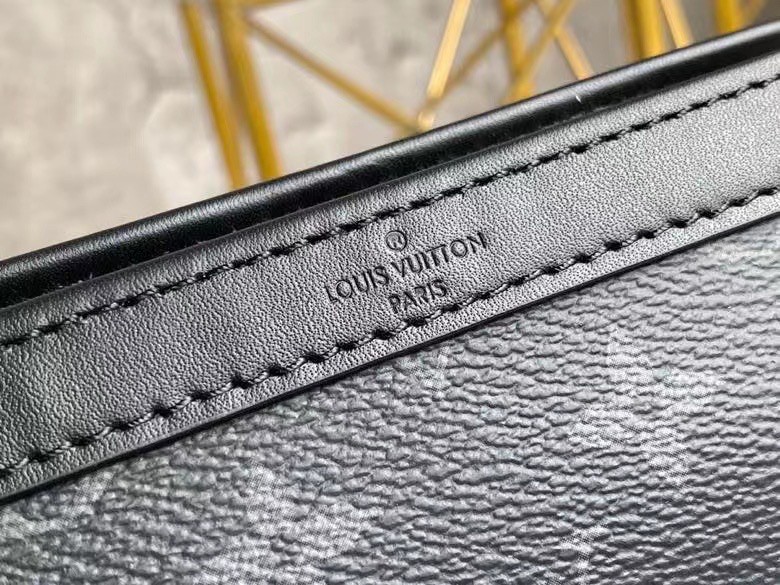 Shop Louis Vuitton MONOGRAM Gaston Wearable Wallet (M81124) by  IMPORTfabulous