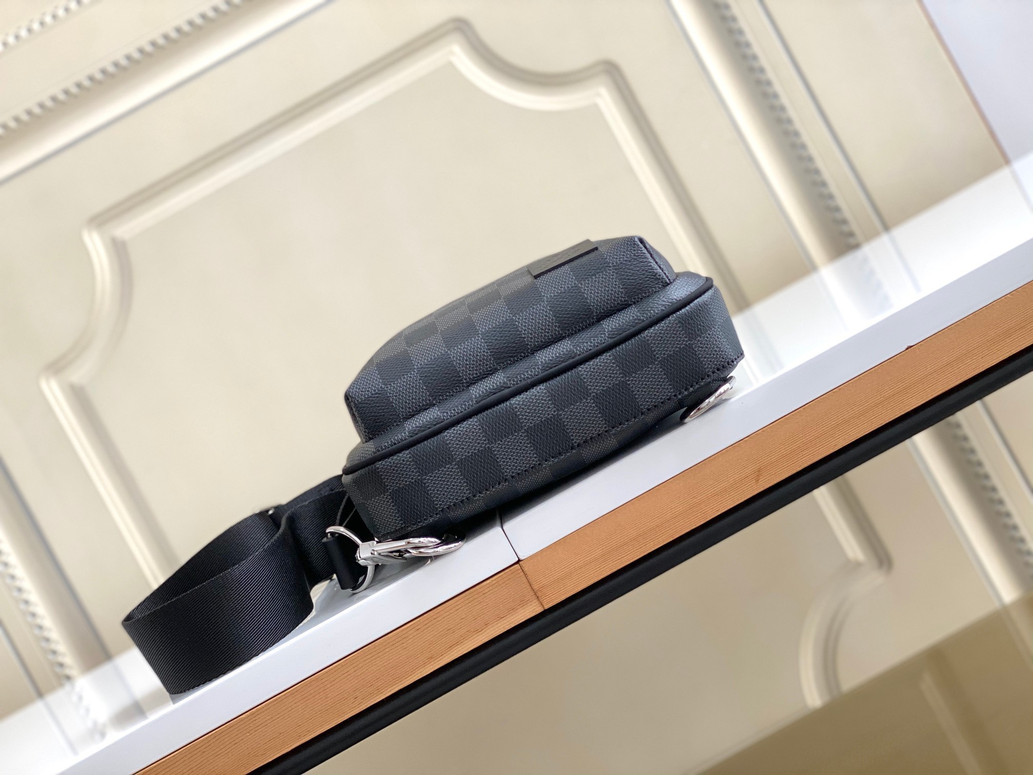 Replica Louis Vuitton Avenue Sling Bag Damier Graphite Giant N40403 BLV863  for Sale