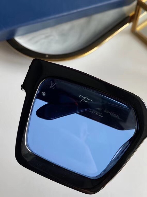 Replica Louis Vuitton 1.1 Millionaires Sunglasses Z1277W