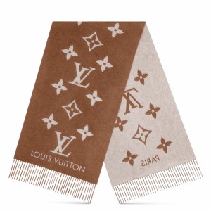 Replica Louis Vuitton Monogram Shawl M74441  Louis vuitton monogram shawl, Louis  vuitton pink, Monogrammed scarf